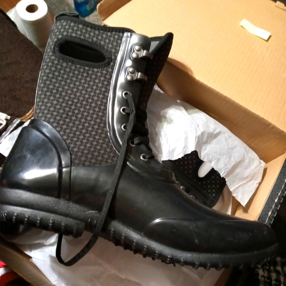 Winter boots